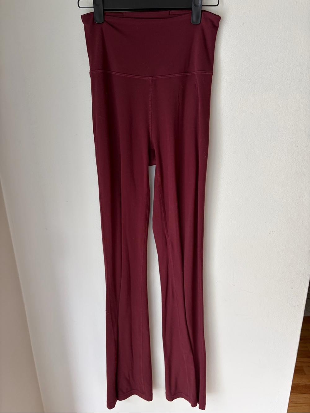 27. Size 4 LULULEMON Burgundy Grove Flares